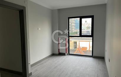 Pendik Hastane ve Metro karşısında site içi 2+1 kiralık daire 