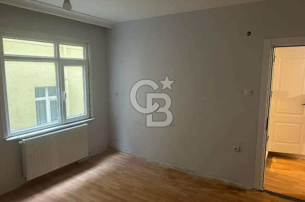 PENDİK ESENYALI'DA YENİLENMİŞ SATILIK FIRSAT 2+1 DAİRE