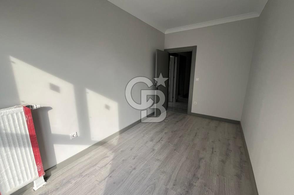 Pendik Hastane ve Metro karşısında site içi 2+1 kiralık daire 