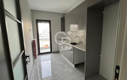 Pendik Hastane ve Metro karşısında site içi 2+1 kiralık daire 