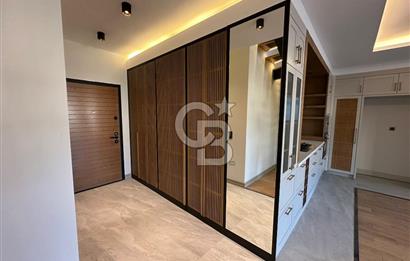 Gömeç Karaağaç Denize Sıfır 6+2 Satılık Villa