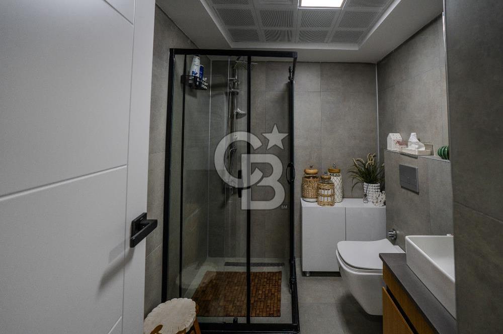 ÇİĞLİ BALATÇIK AZEL DELUXE SİTESİ'NDE HAVUZ CEPHELİ LÜKS SATILIK 2+1 DAİRE