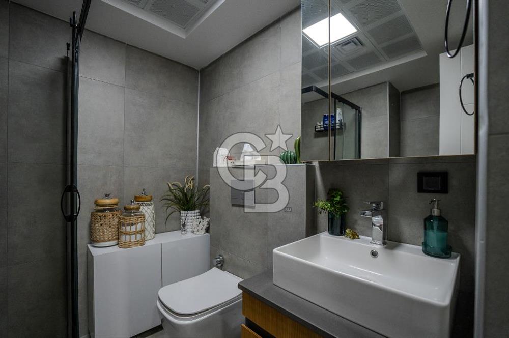 ÇİĞLİ BALATÇIK AZEL DELUXE SİTESİ'NDE HAVUZ CEPHELİ LÜKS SATILIK 2+1 DAİRE