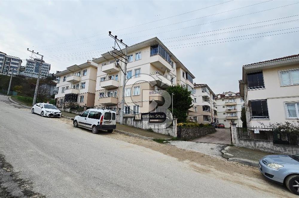 Kardelen Sitesinde Ara Kat 3+1 Daire