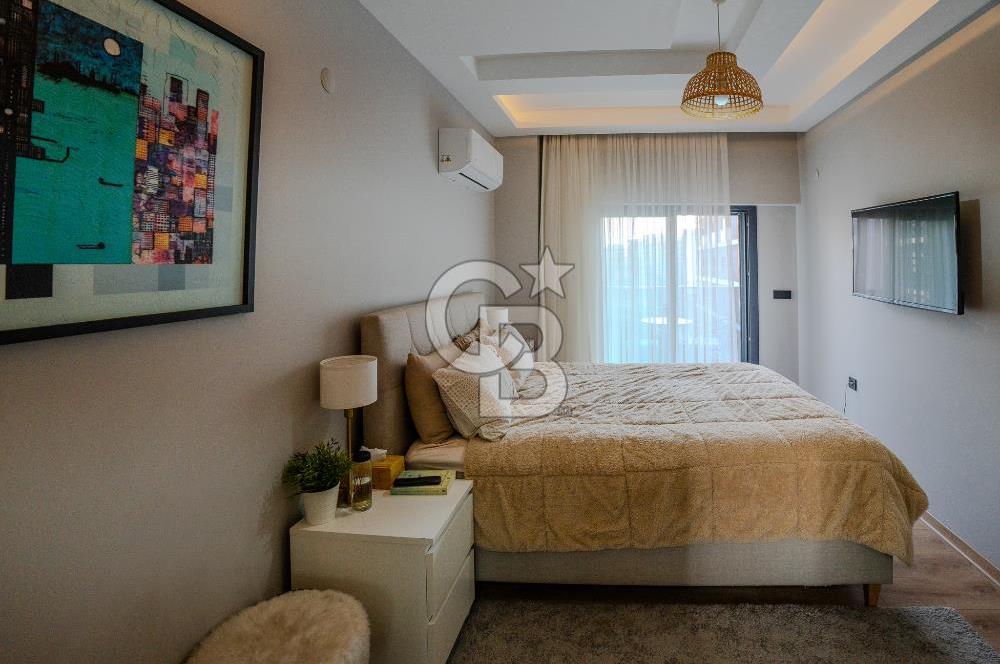 ÇİĞLİ BALATÇIK AZEL DELUXE SİTESİ'NDE HAVUZ CEPHELİ LÜKS SATILIK 2+1 DAİRE