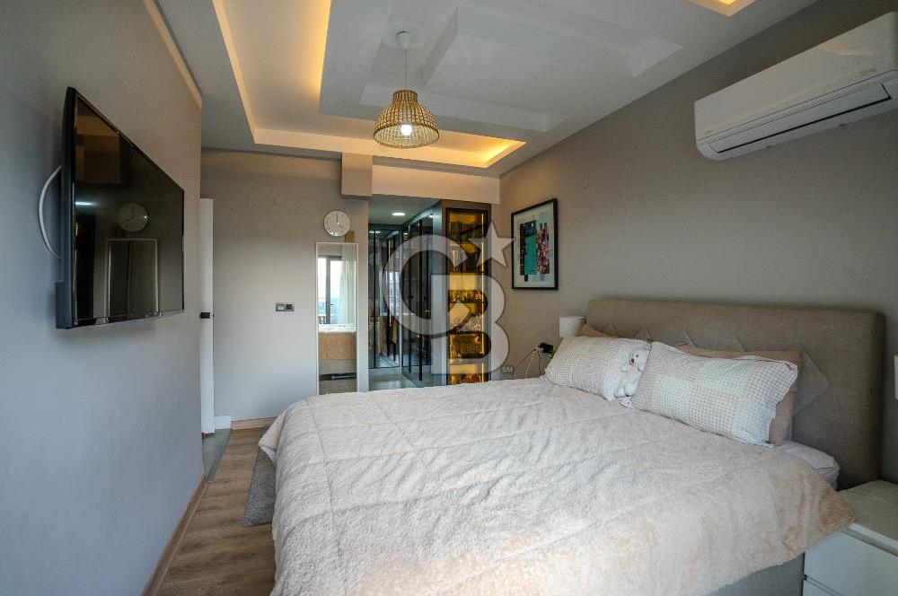 ÇİĞLİ BALATÇIK AZEL DELUXE SİTESİ'NDE HAVUZ CEPHELİ LÜKS SATILIK 2+1 DAİRE