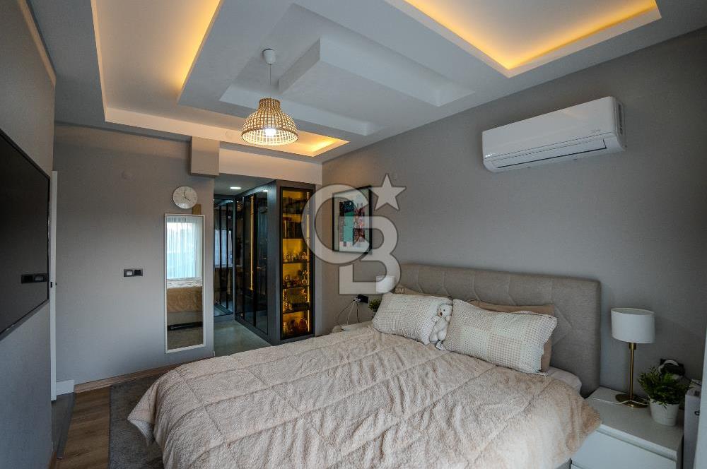 ÇİĞLİ BALATÇIK AZEL DELUXE SİTESİ'NDE HAVUZ CEPHELİ LÜKS SATILIK 2+1 DAİRE