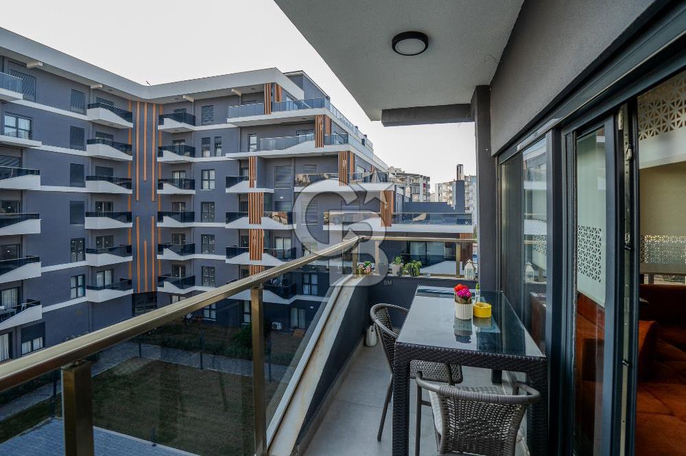 ÇİĞLİ BALATÇIK AZEL DELUXE SİTESİ'NDE HAVUZ CEPHELİ LÜKS SATILIK 2+1 DAİRE