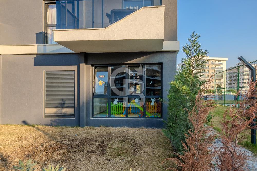 ÇİĞLİ BALATÇIK AZEL DELUXE SİTESİ'NDE HAVUZ CEPHELİ LÜKS SATILIK 2+1 DAİRE