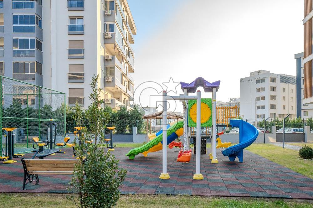 ÇİĞLİ BALATÇIK AZEL DELUXE SİTESİ'NDE HAVUZ CEPHELİ LÜKS SATILIK 2+1 DAİRE