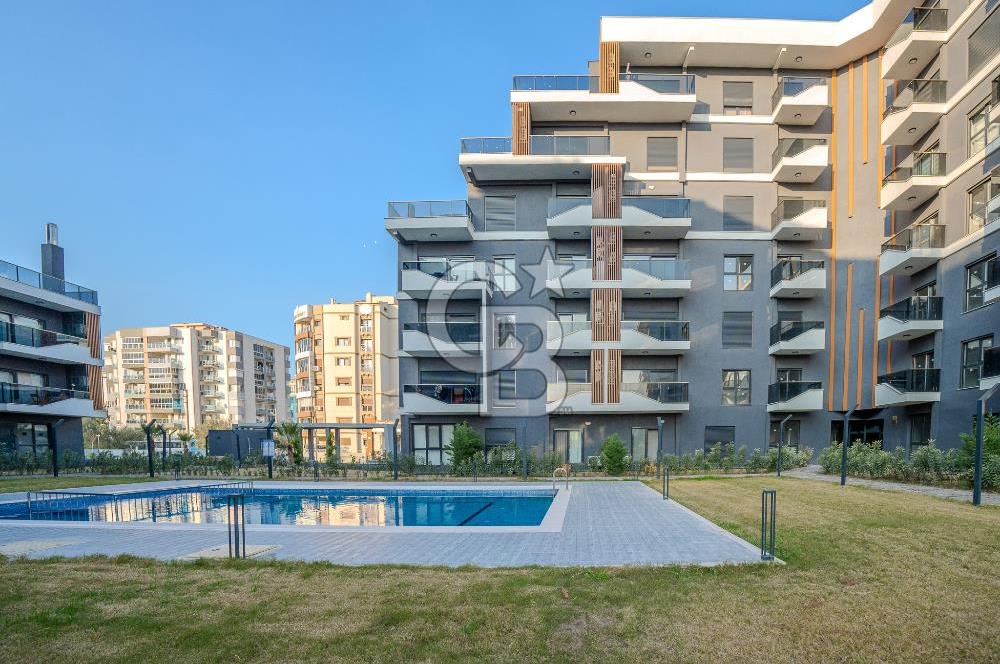 ÇİĞLİ BALATÇIK AZEL DELUXE SİTESİ'NDE HAVUZ CEPHELİ LÜKS SATILIK 2+1 DAİRE