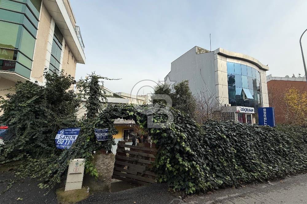 ATAŞEHİR BARBAROS’TA SATILIK ARSA