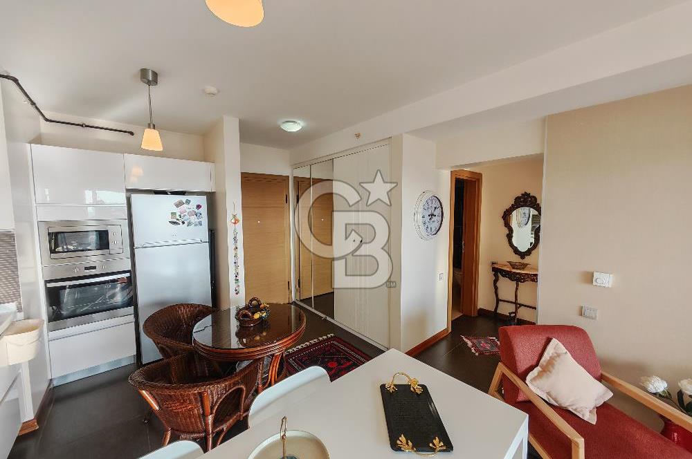 Karşıyaka Mavişehir Park Yaşam Satılık 1+1 Daire 14. Kat