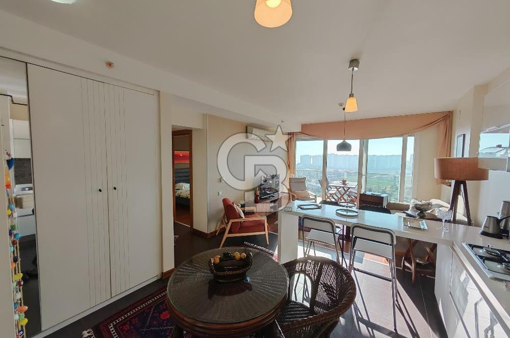 Karşıyaka Mavişehir Park Yaşam Satılık 1+1 Daire 14. Kat