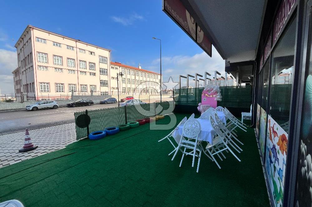 DOĞUM GÜNÜ, ÖZEL GÜN KUTLAMALARI VS. GİBİ BENZER AKTİVİTELERİN YAPILABİLECEĞİ ÍŞ YERİ