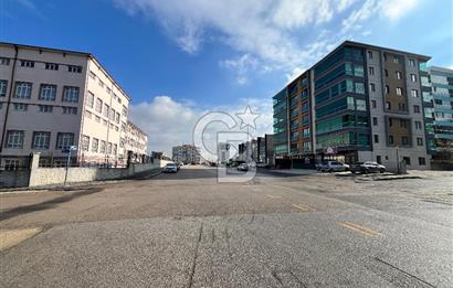 DOĞUM GÜNÜ, ÖZEL GÜN KUTLAMALARI VS. GİBİ BENZER AKTİVİTELERİN YAPILABİLECEĞİ ÍŞ YERİ