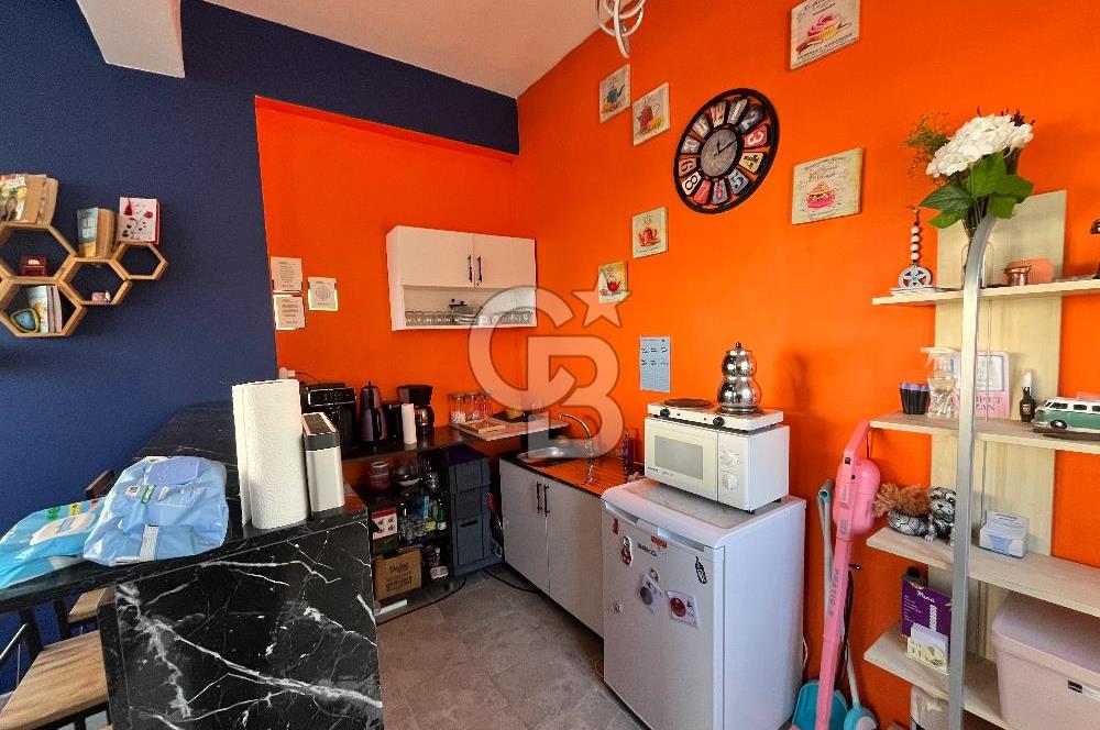 DOĞUM GÜNÜ, ÖZEL GÜN KUTLAMALARI VS. GİBİ BENZER AKTİVİTELERİN YAPILABİLECEĞİ ÍŞ YERİ