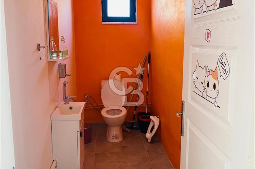 DOĞUM GÜNÜ, ÖZEL GÜN KUTLAMALARI VS. GİBİ BENZER AKTİVİTELERİN YAPILABİLECEĞİ ÍŞ YERİ