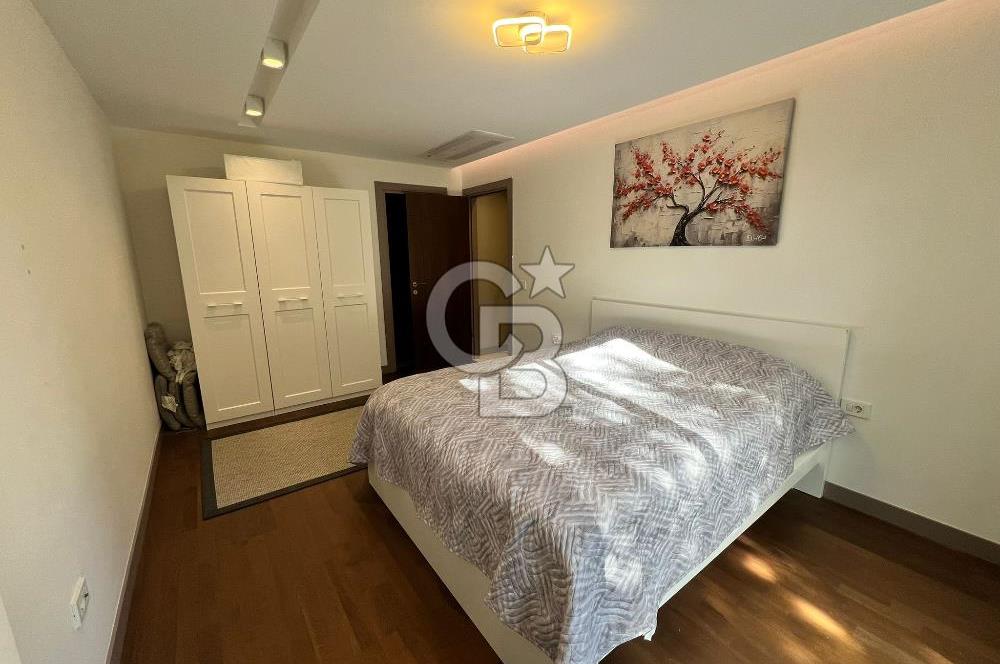 Gaziemir Aryom Koru'da Havuzlu, Bahçeli 2+1 Daire