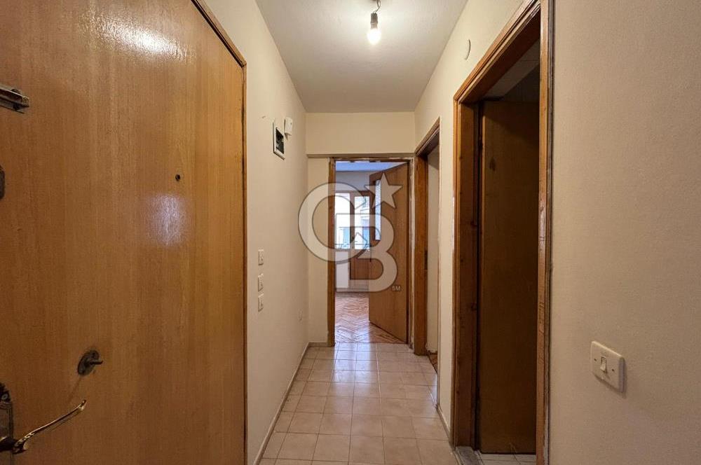 KARŞIYAKA BAHARİYE DE ARAKAT SATILIK 2+1 DAİRE