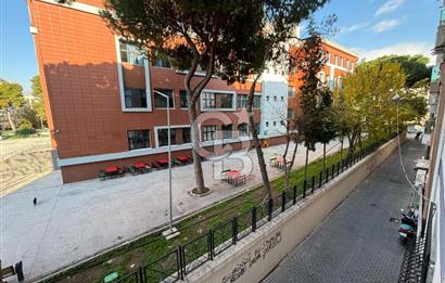 KARŞIYAKA BAHARİYE DE ARAKAT SATILIK 2+1 DAİRE