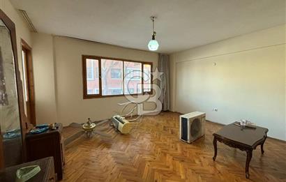 KARŞIYAKA BAHARİYE DE ARAKAT SATILIK 2+1 DAİRE