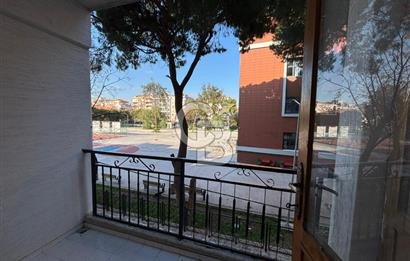 KARŞIYAKA BAHARİYE DE ARAKAT SATILIK 2+1 DAİRE