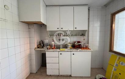 KARŞIYAKA BAHARİYE DE ARAKAT SATILIK 2+1 DAİRE