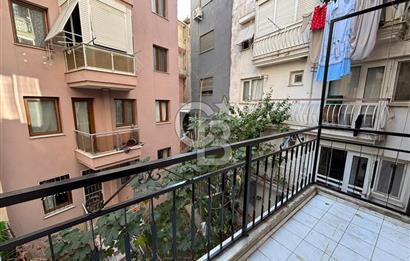 KARŞIYAKA BAHARİYE DE ARAKAT SATILIK 2+1 DAİRE