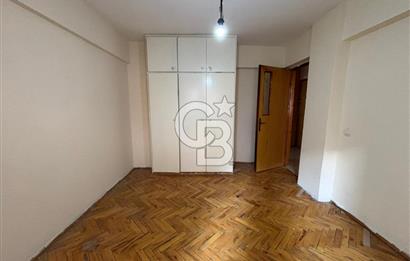 KARŞIYAKA BAHARİYE DE ARAKAT SATILIK 2+1 DAİRE