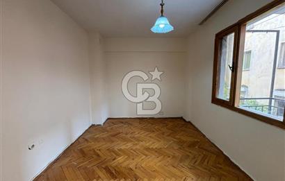 KARŞIYAKA BAHARİYE DE ARAKAT SATILIK 2+1 DAİRE