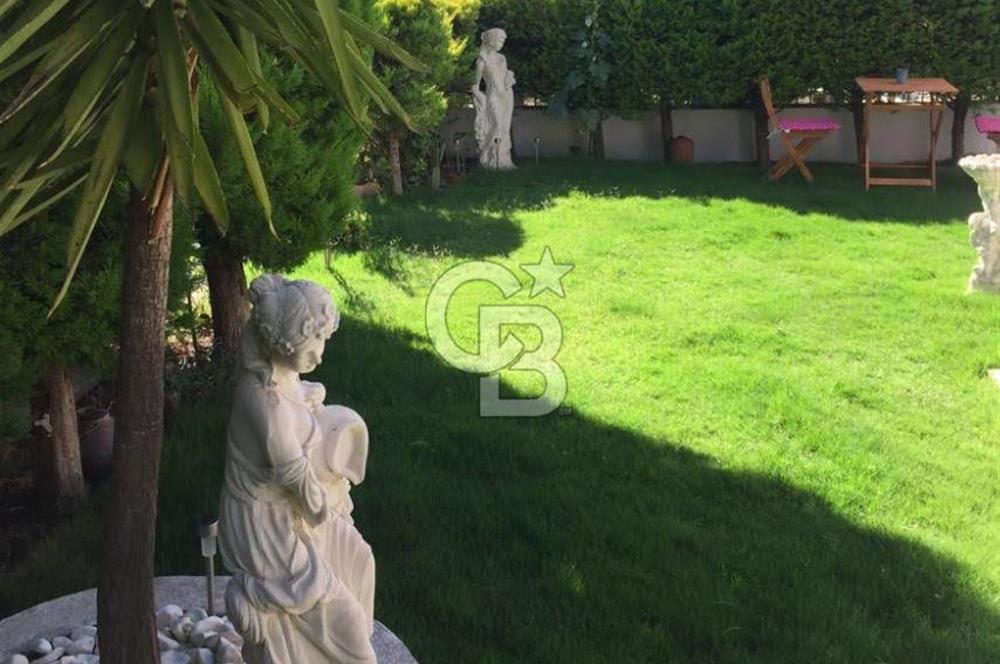 CB YALI'DAN İZMİR MORDOĞAN AR-KO SİTESİ'NDE SATILIK LÜKS VİLLA