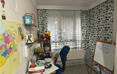 Bahçelievlerin En Güzel Bölgesinde Ara Kat, Köşe, Full Yapılı Daire