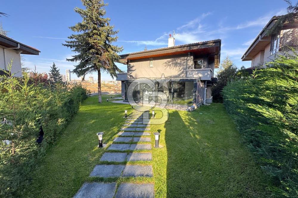 İNCEK KONAKLARINDA KÖŞE KONUMLU 5+2 MÜTHİŞ KİRALIK VİLLA