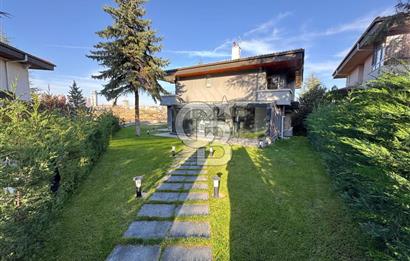 İNCEK KONAKLARINDA KÖŞE KONUMLU 5+2 MÜTHİŞ KİRALIK VİLLA