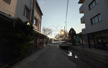 BORNOVA PINARBAŞI'NDA BALKONLU SATILIK 2+1 DAİRE