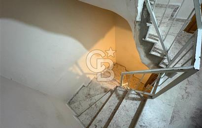 BORNOVA PINARBAŞI'NDA BALKONLU SATILIK 2+1 DAİRE