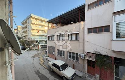 BORNOVA PINARBAŞI'NDA BALKONLU SATILIK 2+1 DAİRE