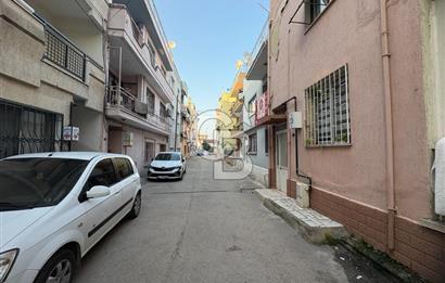 BORNOVA PINARBAŞI'NDA BALKONLU SATILIK 2+1 DAİRE