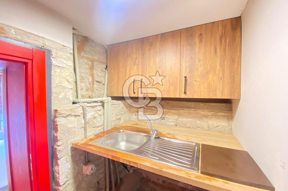 Urla Sanat Sokağında Kiralık Dükkan