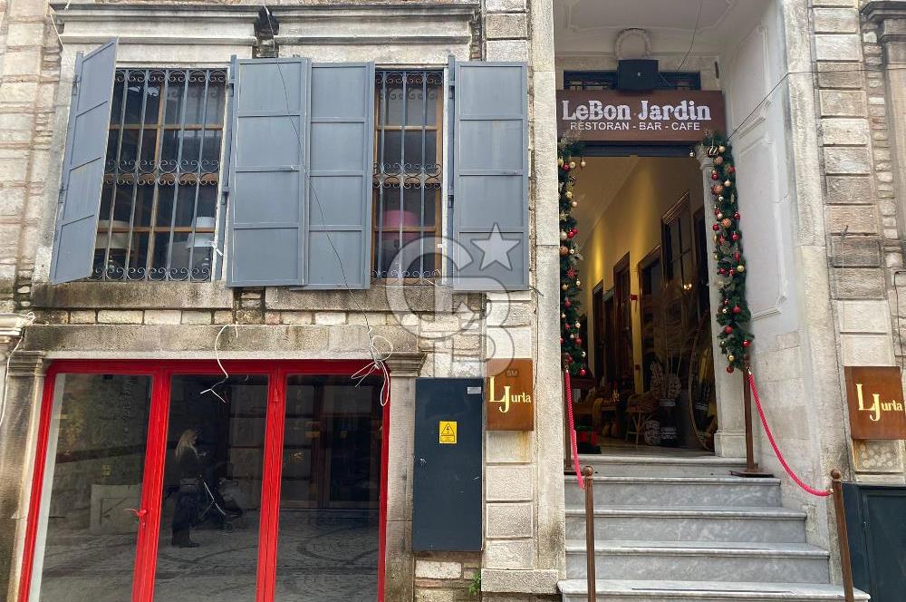 Urla Sanat Sokağında Kiralık Dükkan