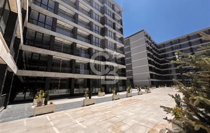 İPEKTAŞ CADDE'DE 1+1 LÜKS YAPILI ARA KAT KÖŞE DAİRE/OFİS