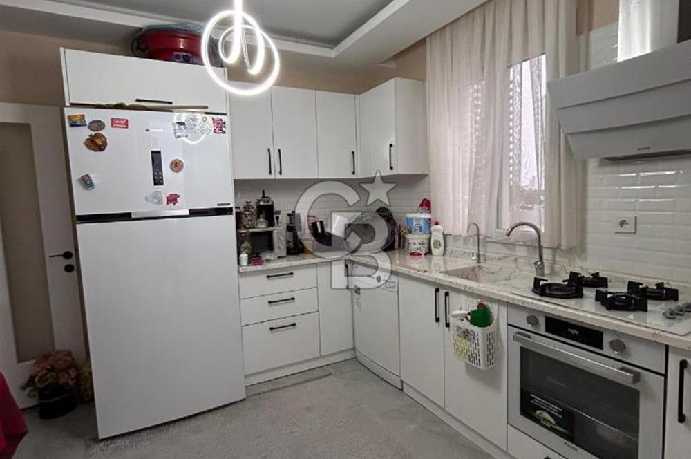 SARIÇAM GÜLTEPE'DE HASARSIZ YAPILI KAPALI MUTFAK 3+1 DAİRE