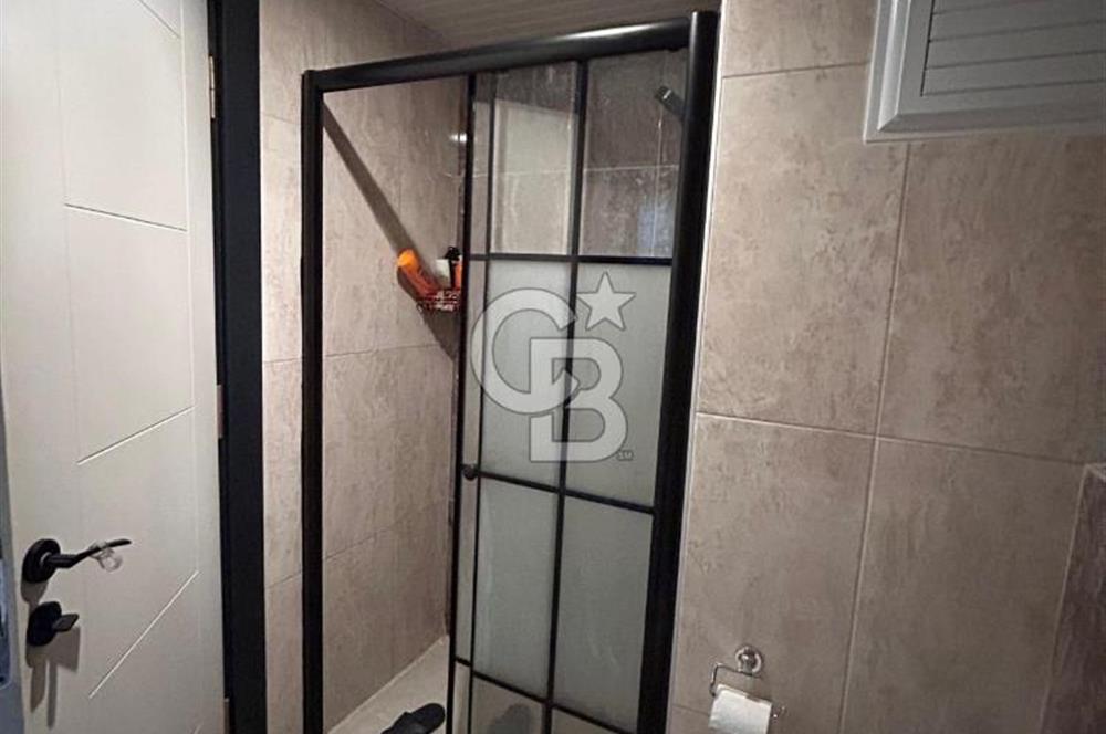 SARIÇAM GÜLTEPE'DE HASARSIZ YAPILI KAPALI MUTFAK 3+1 DAİRE
