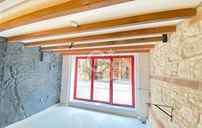 Urla Sanat Sokağında Kiralık Dükkan