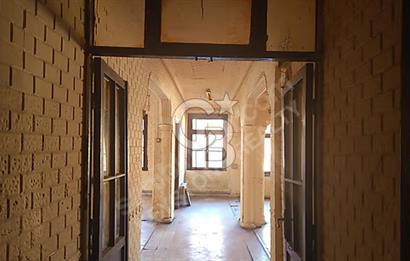  ULUS KONYA SOKAK’TA YATIRIMIN TAM KALBİNDE SATILIK BİNA