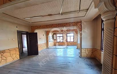  ULUS KONYA SOKAK’TA YATIRIMIN TAM KALBİNDE SATILIK BİNA