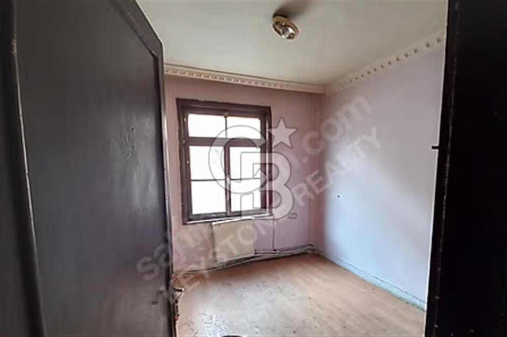  ULUS KONYA SOKAK’TA YATIRIMIN TAM KALBİNDE SATILIK BİNA