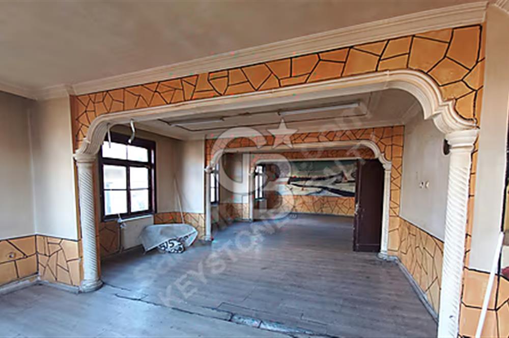  ULUS KONYA SOKAK’TA YATIRIMIN TAM KALBİNDE SATILIK BİNA