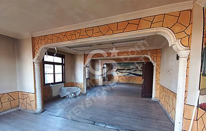  ULUS KONYA SOKAK’TA YATIRIMIN TAM KALBİNDE SATILIK BİNA